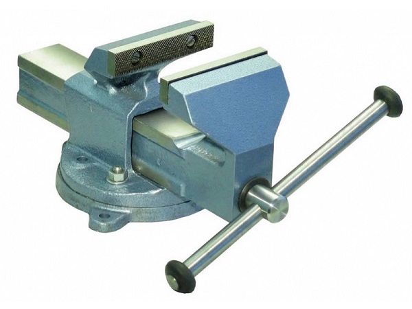 Тиски слесарные тсс-140