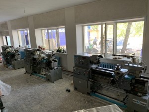 В г. Петропавловск, КГУ  Машиностроительный колледж поставлены и введены в эксплуатацию Токарно-винторезные станки DC1840-E, Производство Китай бренд miUmac.